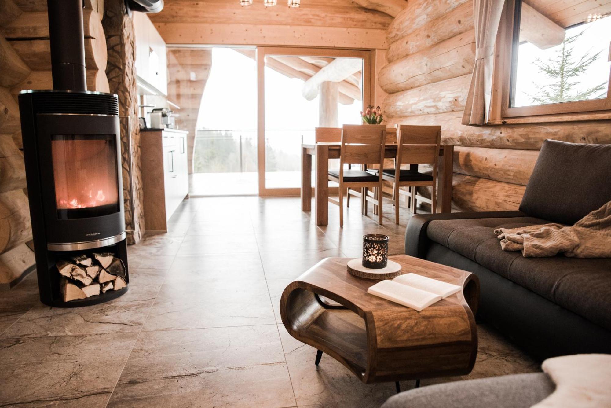 Blockhausen Luxus Chalets Oberschwarzenberg Oda fotoğraf